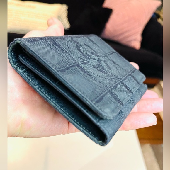 CHANEL—NYLON TRIFOLD WALLET—AUTHENTIC—GOOD CONDITION-CLASSIC & TIMELESS - Picture 12 of 16